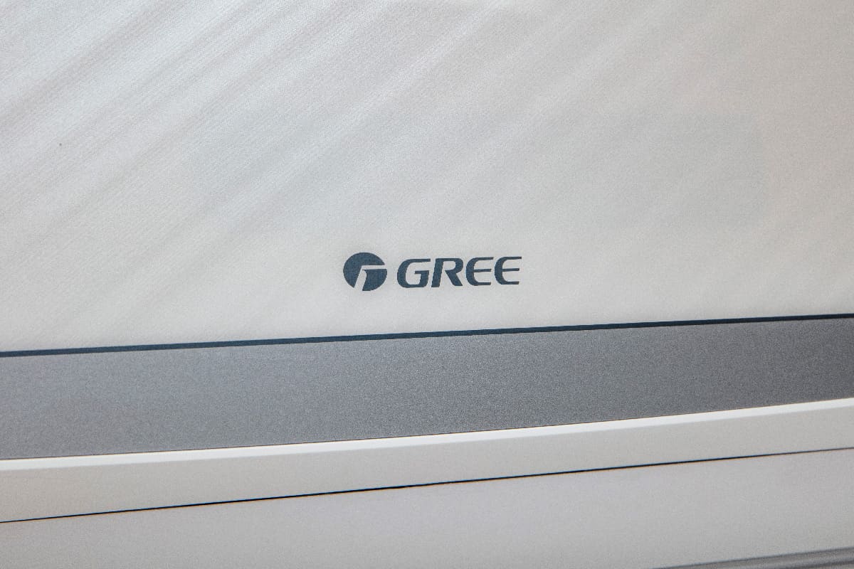 дизайн кондиционера gree stage