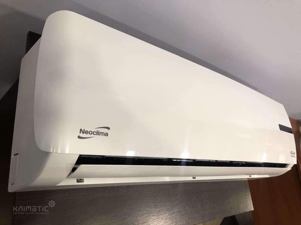 Фотография теплового насоса кондиционера Neoclima Alaska 3.2