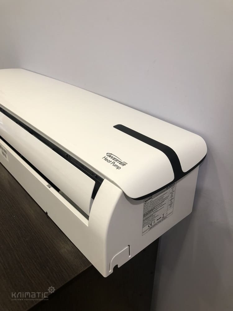Фотография теплового насоса кондиционера Neoclima Alaska 3.2