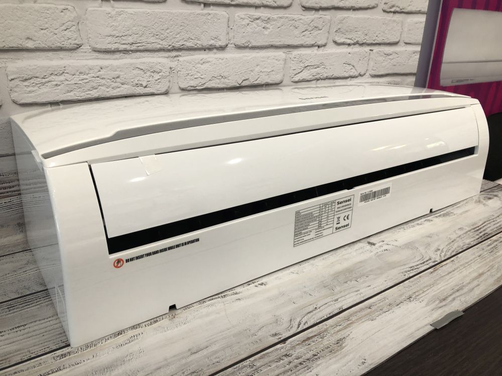 Фотография внутреннего блока теплового насоса Sensei Nordic Inverter